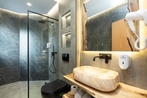 Koupelna v ubytování Hotel Joni