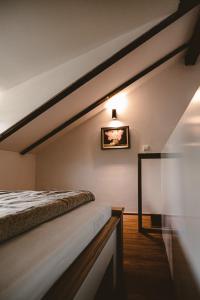 Postel nebo postele na pokoji v ubytování GARDEN OASIS GUEST HOUSE