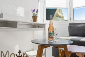 Galeriebild der Unterkunft Ferienwohnung Strandliebe Laboe Ostsee in Laboe + 18 Fotos