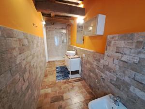 Koupelna v ubytování B&B Ca Rossa
