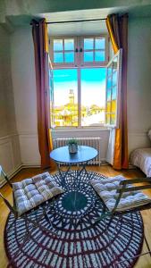 Posezení v ubytování Grand Apt 130m2 vue place ducale