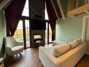Μια τηλεόραση ή/και κέντρο ψυχαγωγίας στο Mayanbungalows sapanca