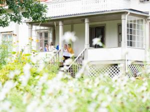 Zahrada ubytování Hurdal Gjestegård