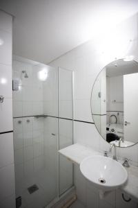 Koupelna v ubytování Estudio no Centro de Floripa