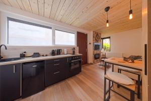 Dapur atau dapur kecil di Suite Chalet K - Hyper Centre- Gare
