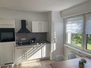 Dapur atau dapur kecil di Gemütliches Apartment in Duisburg