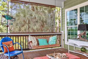 Balkón nebo terasa v ubytování Rehoboth Cottage by Pristine Properties Vacation Rentals