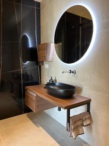 Koupelna v ubytování golden suites 2