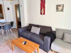Część wypoczynkowa w obiekcie Homely Apartments Alcatri