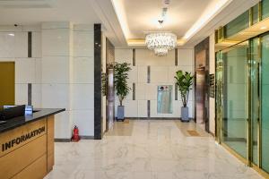 Vstupní hala nebo recepce v ubytování Sokcho Mir Hotel + 35 fotografií