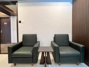 Posezení v ubytování HOTEL PRAJYOT