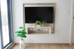 Afbeelding uit fotogalerij van PHYLL Phuket, Luxury Condominium 45 in Ban Rangeng +13 foto's