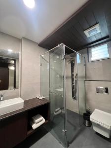 Koupelna v ubytování HOTEL PRAJYOT