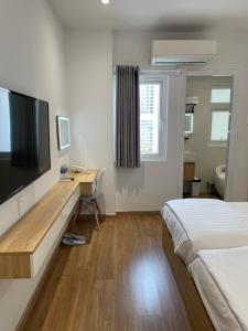 The CK Hotel客房内的一张或多张床位