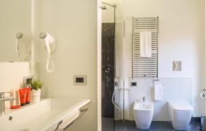 A bathroom at Navona Living Rome