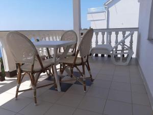 Fotografia z galérie ubytovania Quaint Holiday Home in Okrug Gornji near Bocici Beach v Trogiri