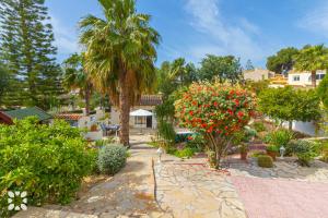 Vonkajšia záhrada v ubytovaní Villa Bella Costa by Abahana Villas