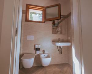 Koupelna v ubytování Agriturismo Rascioni & Cecconello