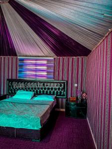 Postel nebo postele na pokoji v ubytování sonia luxury camp