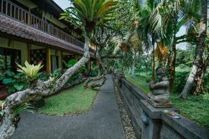 Zahrada ubytování Jati Home Stay