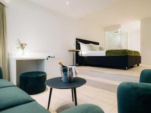Ліжко або ліжка в номері Hotel Krone Thun