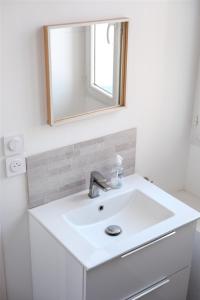 Een badkamer bij Studio 2 personnes - Marseille