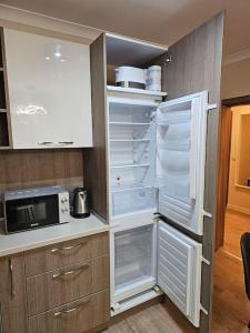 Η κουζίνα ή μικρή κουζίνα στο Serenity in the heart of Varna with free parking