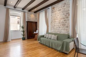 Posedenie v ubytovaní Blasius Residence