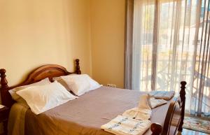 A bed or beds in a room at Belle Vue