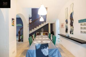 Foto dalla galleria di Spacious Villa with Private Pool & BBQ in St'Pauls by 360 Estates a San Pawl il-Baħar