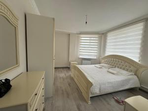 Guest House Umar客房内的一张或多张床位
