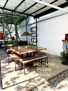 Fotografie z fotogalerie ubytování 940 Dahlia near Daang Hari v destinaci Manila + 5 fotografií