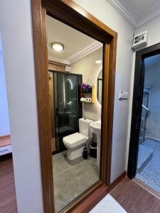 A bathroom at Tavra hotel