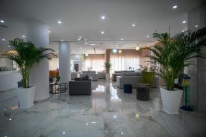 Vstupní hala nebo recepce v ubytování Papouis Protaras Hotel + 37 fotografií