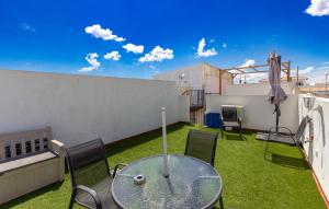 Balkón alebo terasa v ubytovaní Cozy Apartment In Orihuela With Wifi