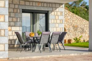 Patio nebo venkovní prostory v ubytování Villa Celestia