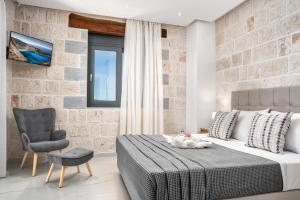 Postel nebo postele na pokoji v ubytování Villa Celestia + 37 fotografií