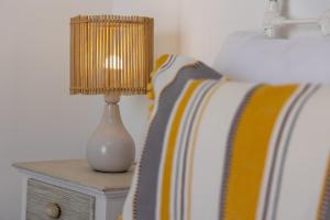 Letto o letti in una camera di Clara Terra