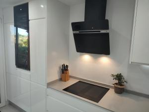 Zdjęcie z galerii obiektu Costa Esuri Ayamonte Las Encinas Luxury 3-bedroom apartment - huge garden w mieście Ayamonte