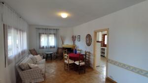 Χώρος καθιστικού στο Cortijo de la luna la casita