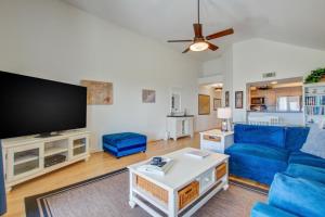 Et tv og/eller underholdning på 1378 Pelican Watch Villa