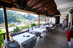 Un restaurant sau alt loc unde se poate mânca la Rezidenca Aurel Center