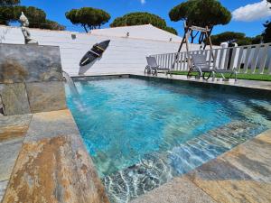 Swimmingpoolen hos eller tæt på Casa piscina