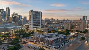Nespecifikovaný výhled na destinaci Austin nebo výhled na město při pohledu z hotelu