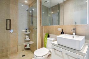 Koupelna v ubytování Seaside Studio Apartment in Frankston, Melbourne
