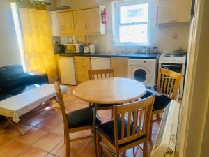 Köök või kööginurk majutusasutuses Sea view Flat Cobh