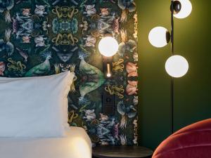 Rúm í herbergi á ibis Styles Rotterdam Ahoy