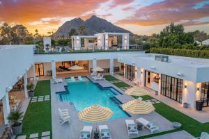 Γενική θέα στο βουνό ή θέα στο βουνό από  αυτή η παραθεριστική κατοικία