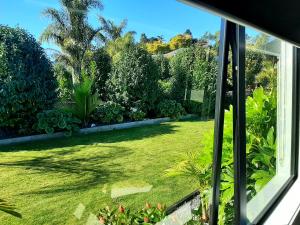Tree View Studio外面的花园