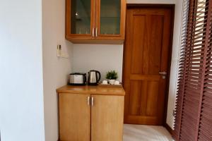 Kuchyň nebo kuchyňský kout v ubytování 206 Ao Nang, Private Sea View Pool Villa